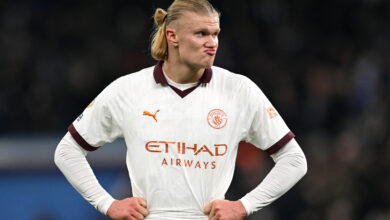 Erling Haaland, atacante do Manchester City, faz careta