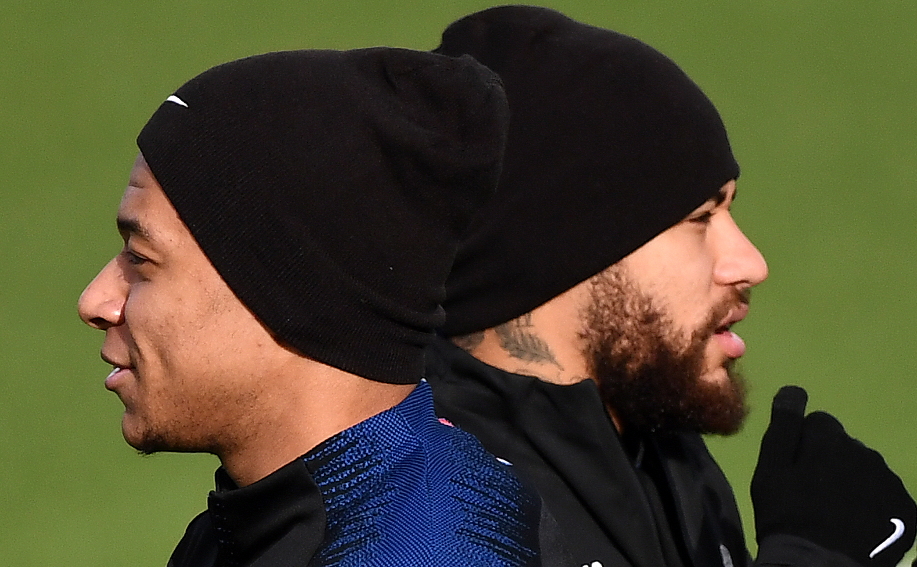 Neymar e Mbappé pelo PSG