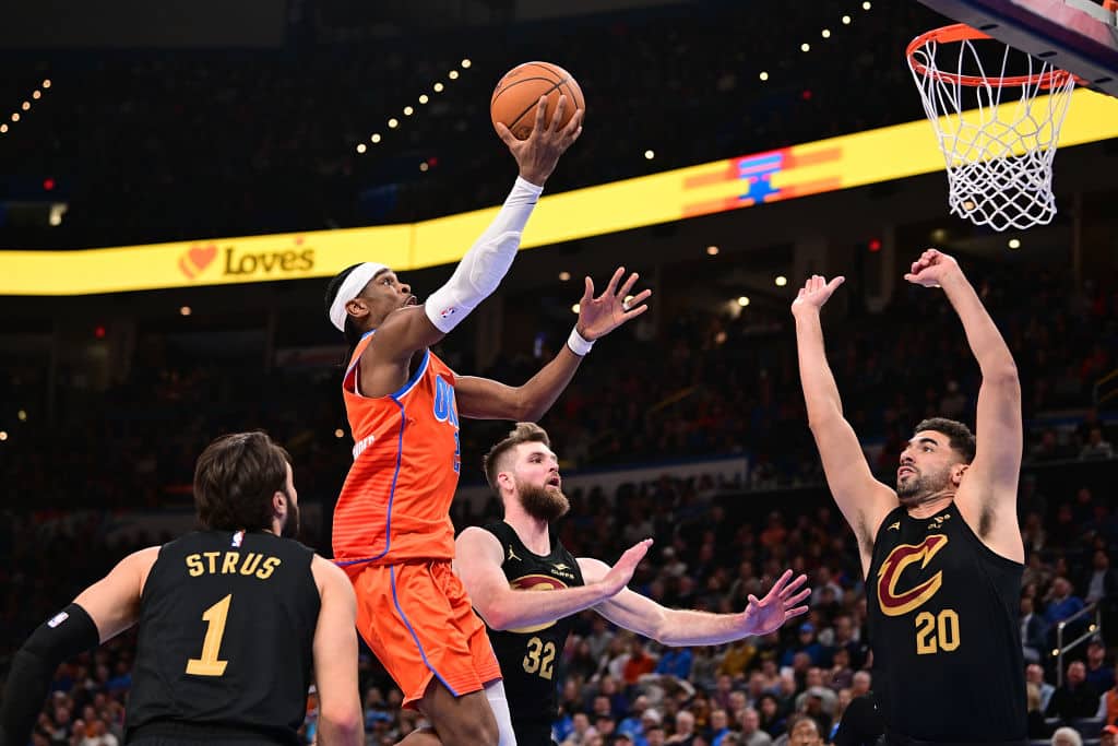 Oklahoma Thunder e Cleveland Cavaliers fizeram as melhores campanhas da NBA