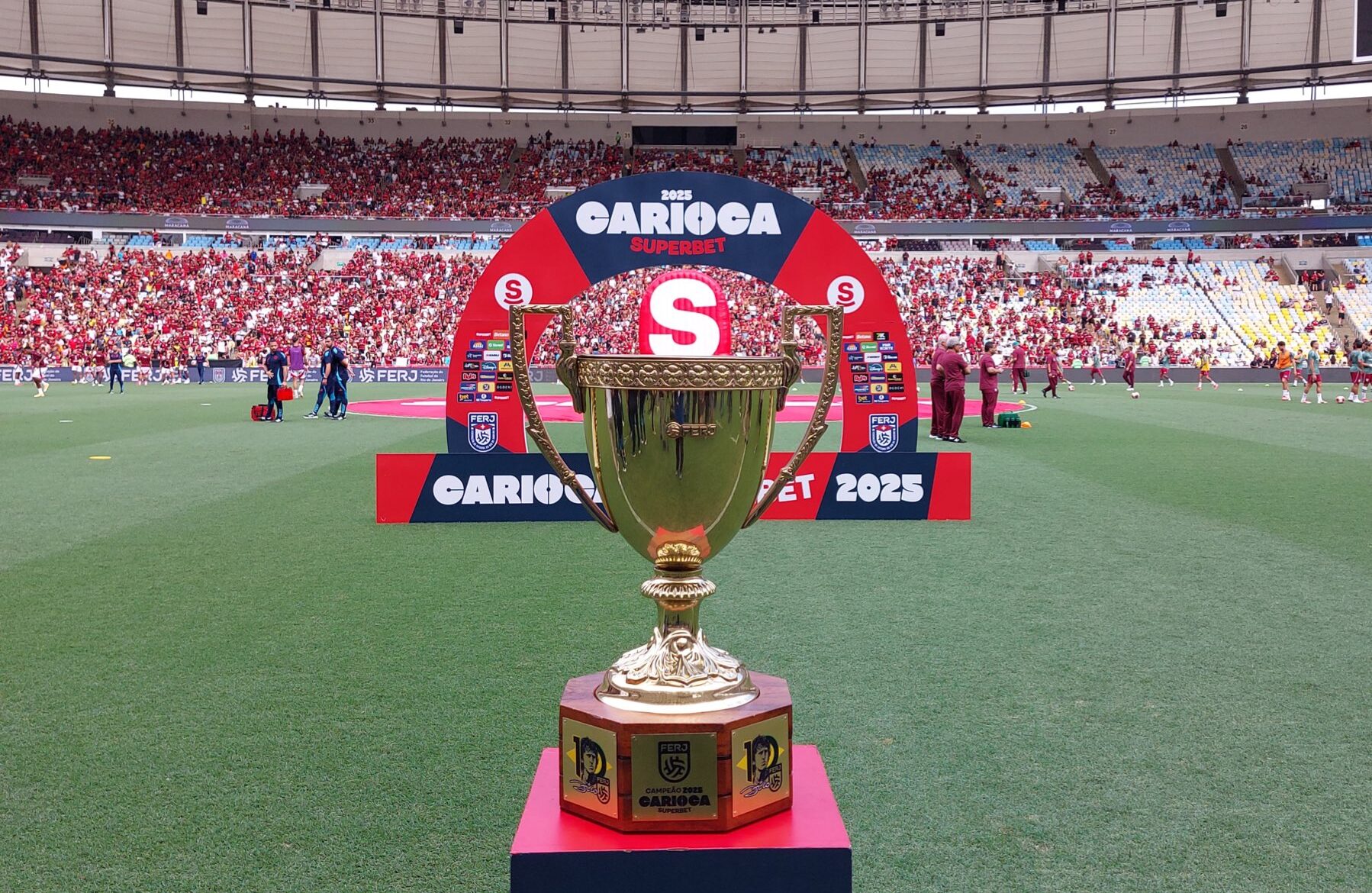 Troféu do Campeonato Carioca de 2025