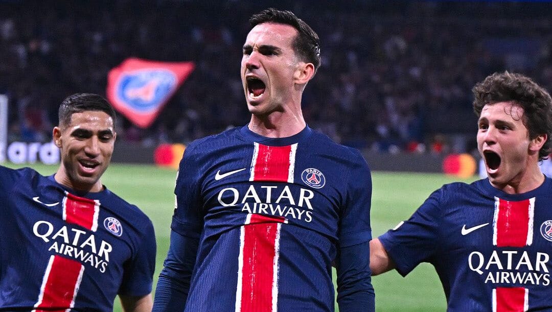 Fabián Ruiz, João Neves e Hakimi, jogadores do PSG