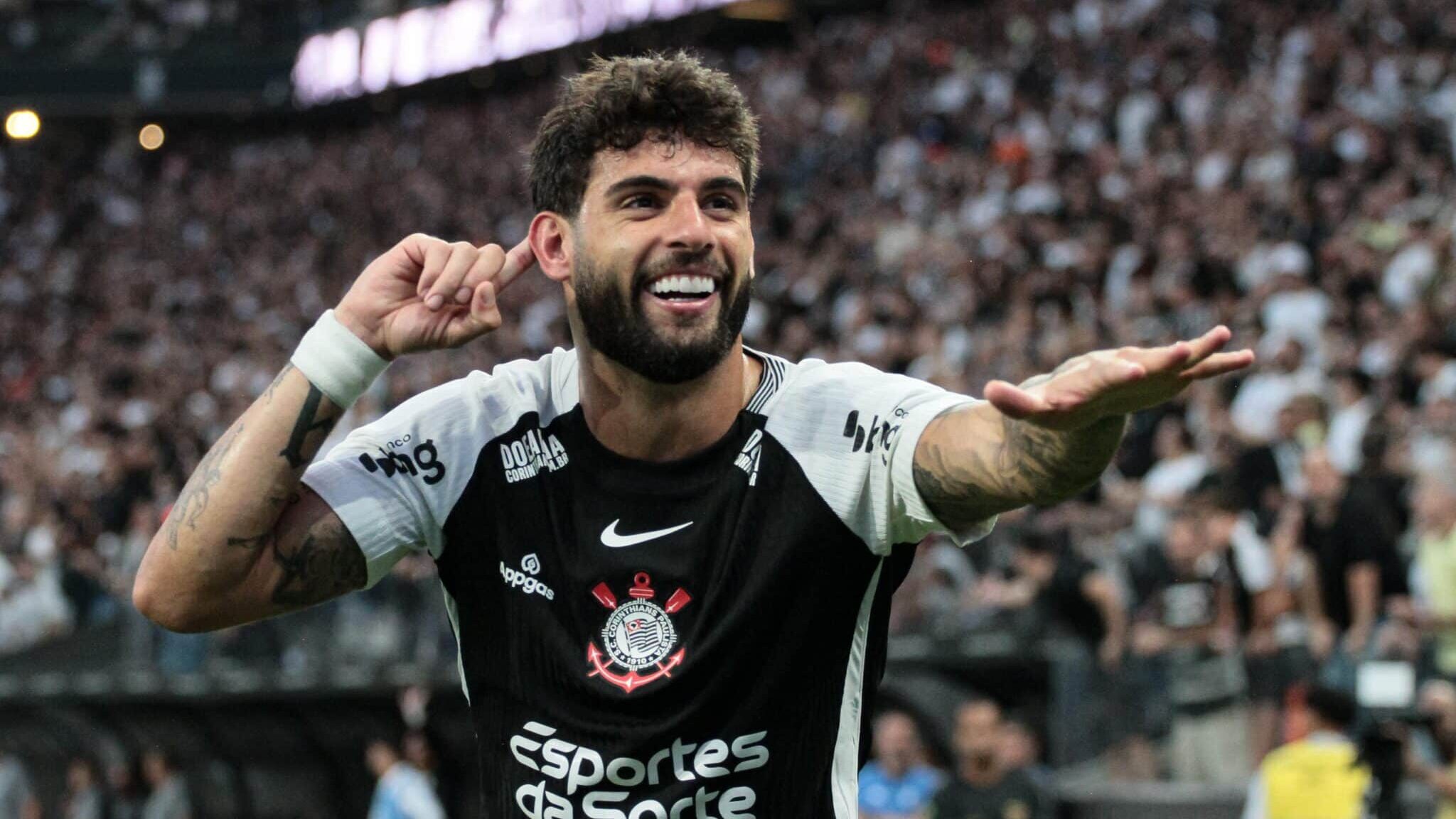 Yuri Alberto comemorando gol do Corinthians contra o Santos