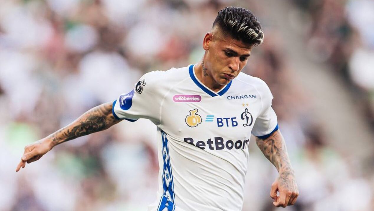 Jorge Carrascal em ação pelo Dínamo Moscou - Divulgação / Dínamo Moscou