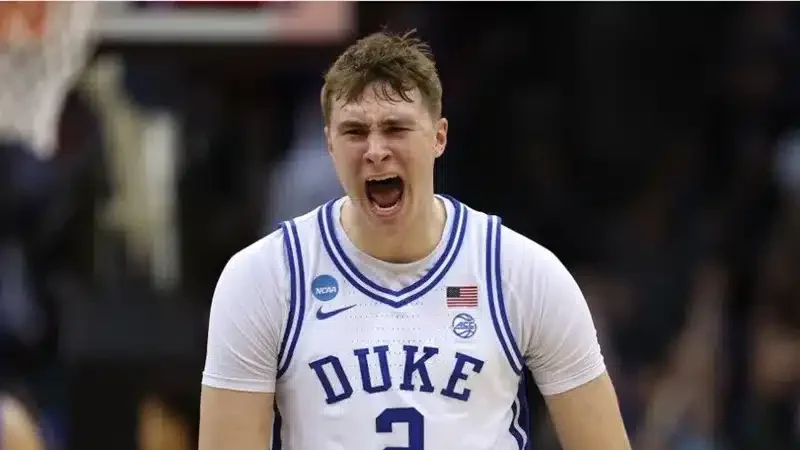 Cooper Flagg é o principal prospecto da classe de 2025 do Draft da NBA - Reprodução