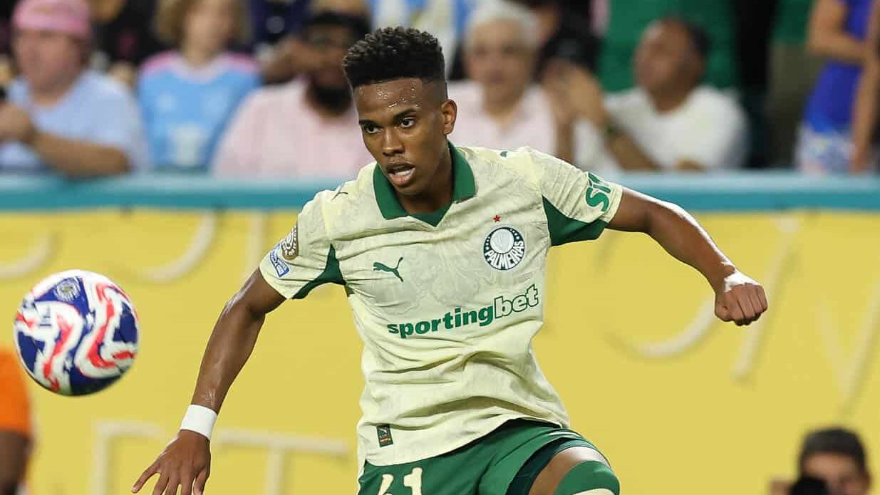 Estevão em ação pelo Palmeiras na Copa do Mundo de Clubes - Cesar Greco / Palmeiras