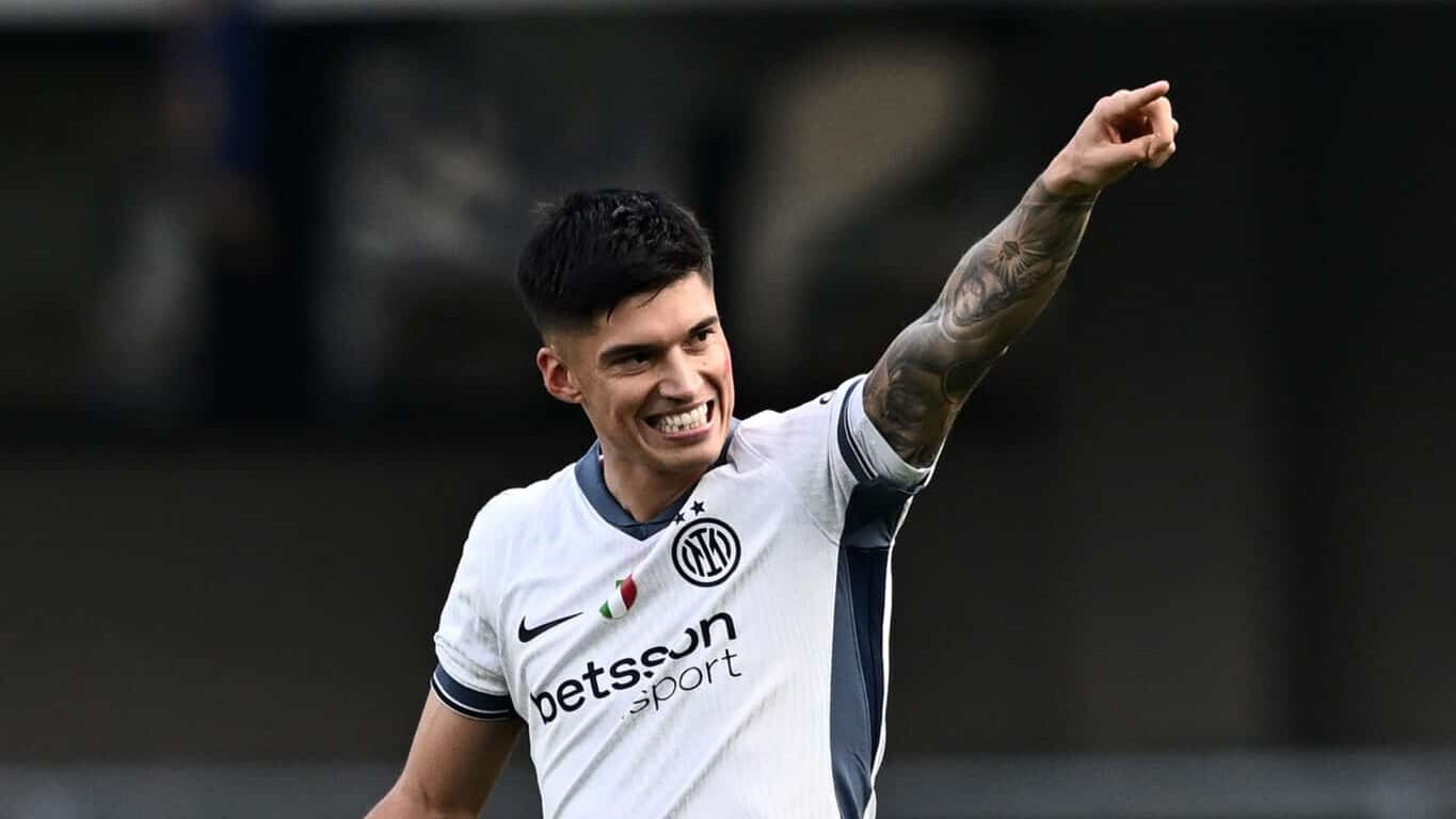Joaquín Correa pela Inter de Milão