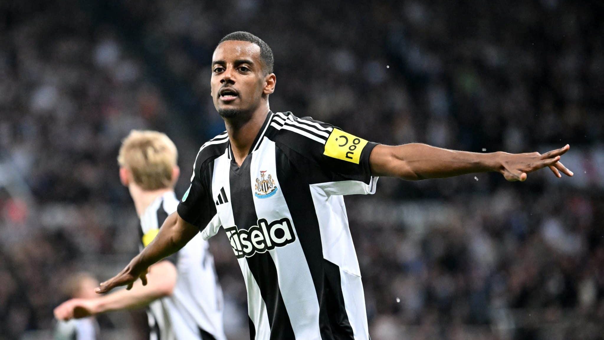 A saída de Isak do Newcastle para o Liverpool foi a mais cara da Premier League