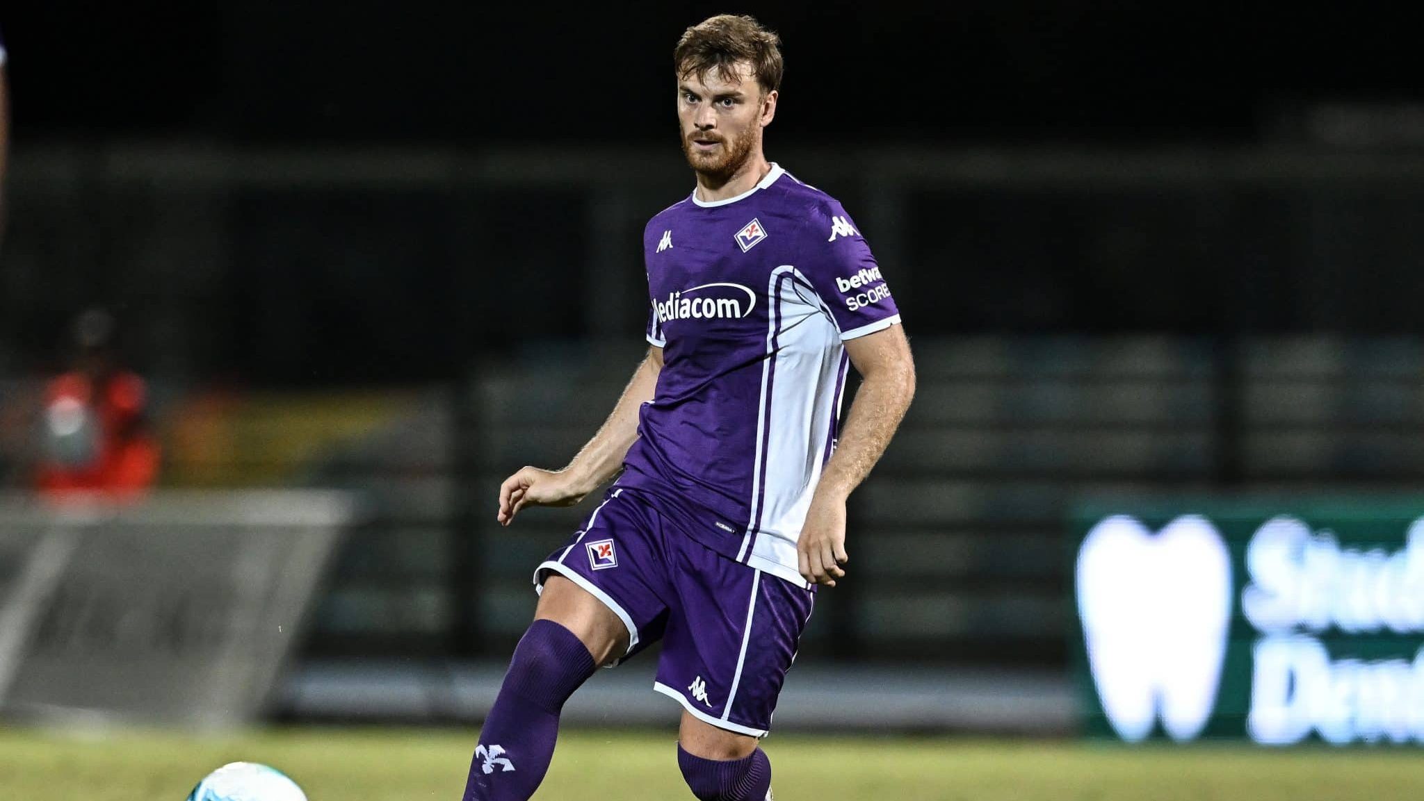 Lucas Beltrán em ação pela Fiorentina