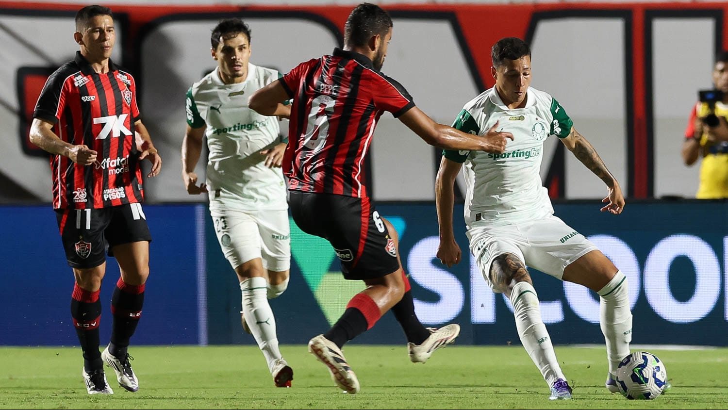 Vitória e Palmeiras empataram no Barradão - Cesar Greco / Palmeiras