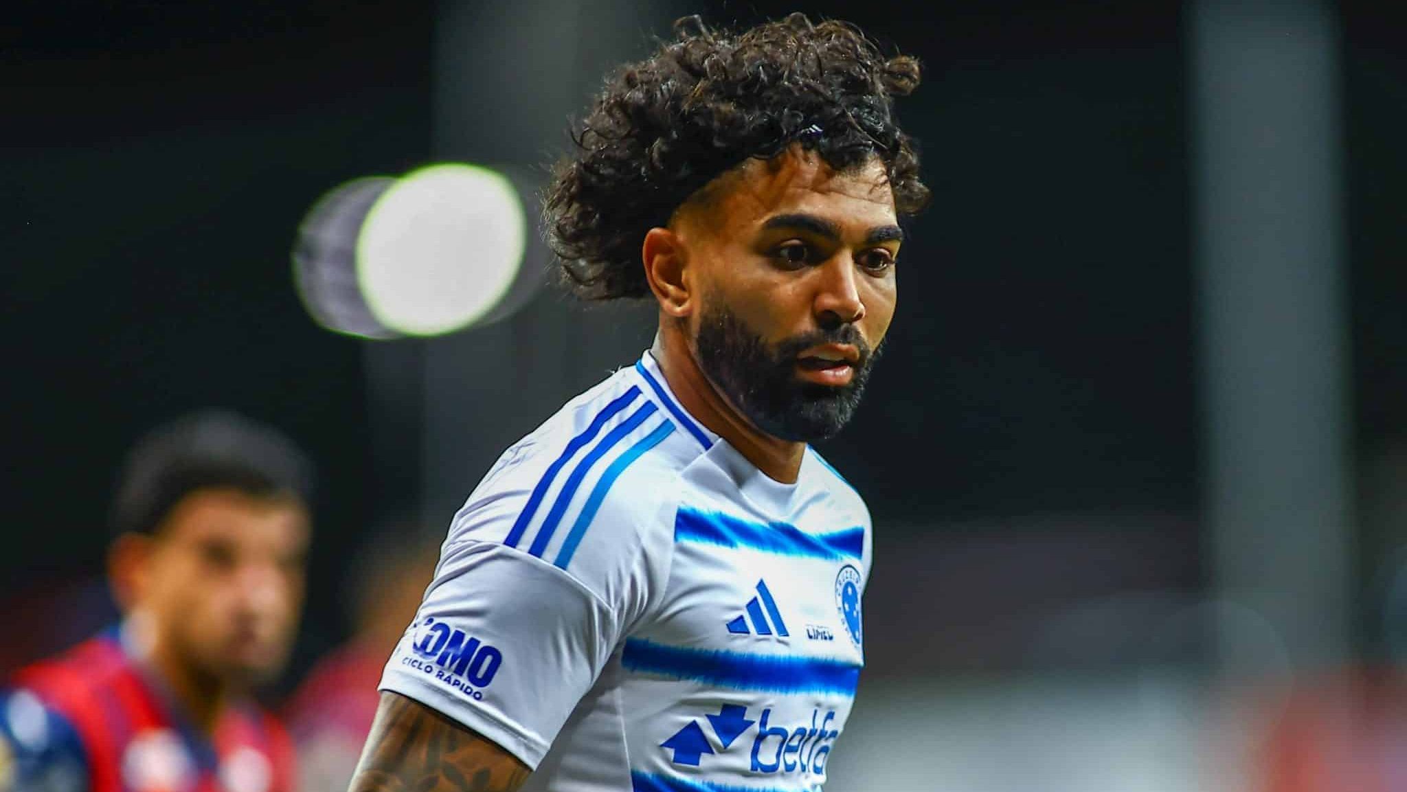 Gabigol em ação pelo Cruzeiro
