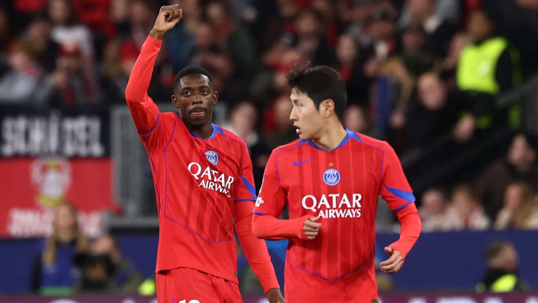 Dembelé comemorando gol pelo PSG contra o Bayer Leverkusen, pela Champions League