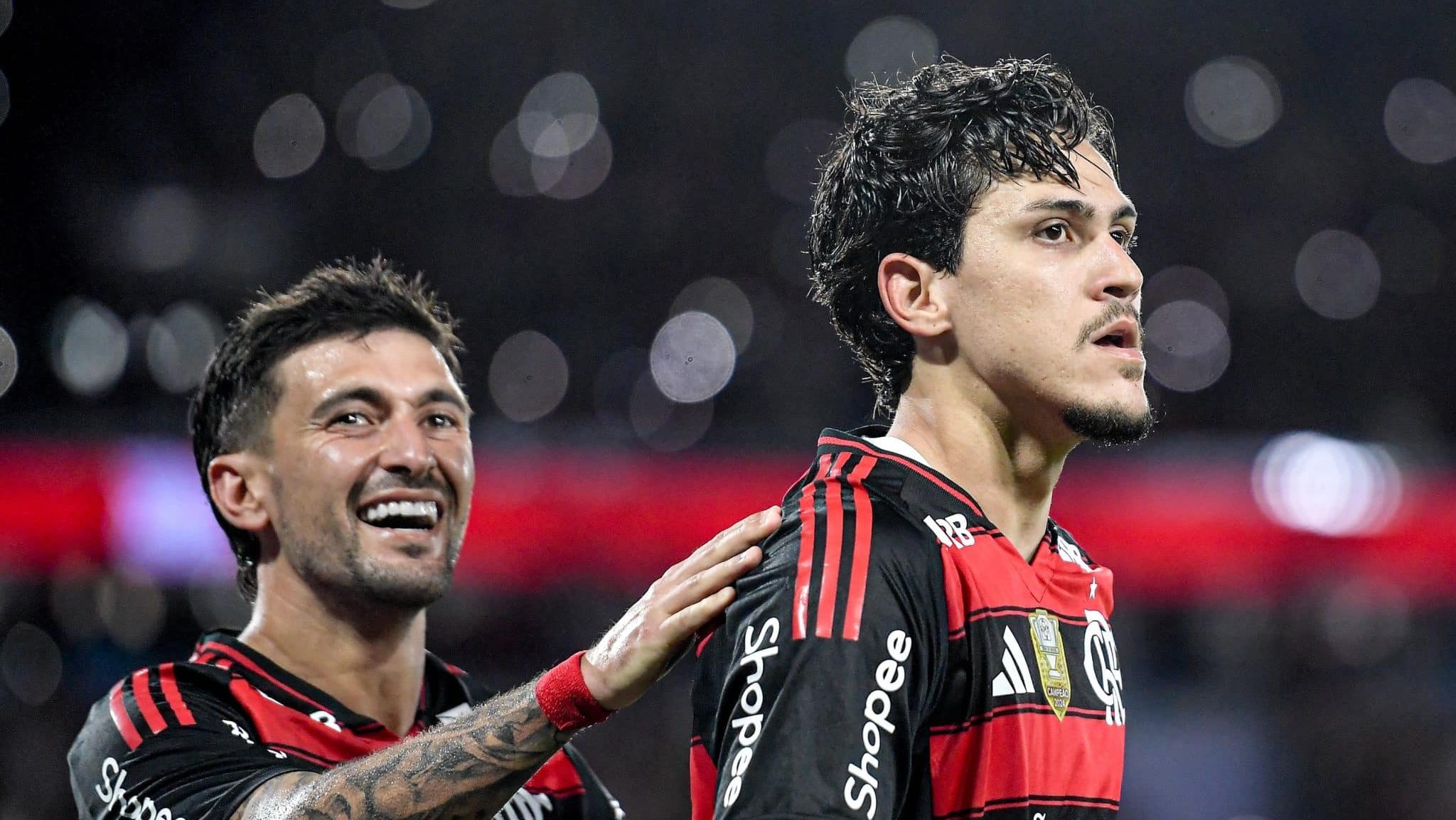 Pedro e Arrascaeta pelo Flamengo