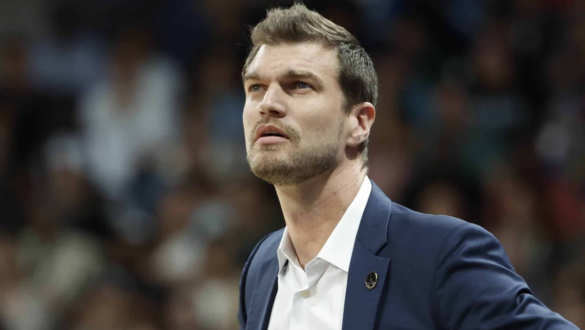 Tiago Splitter será o primeiro treinador brasileiro da história da NBA