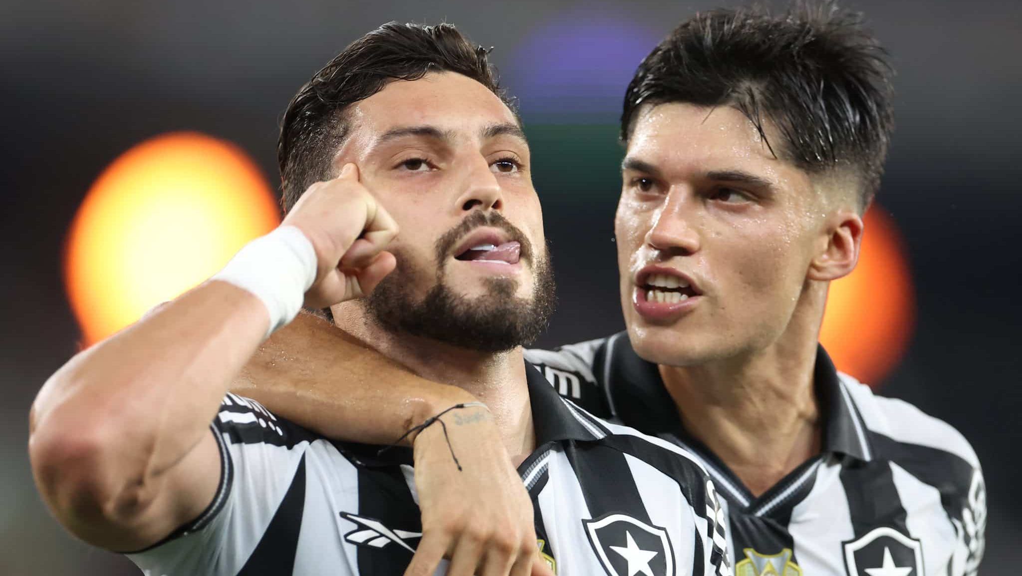 Alex Telles Botafogo