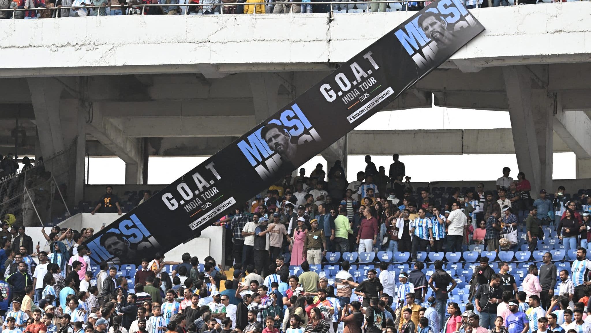 Aparição de Messi em estádio na Índia terminou em confusão