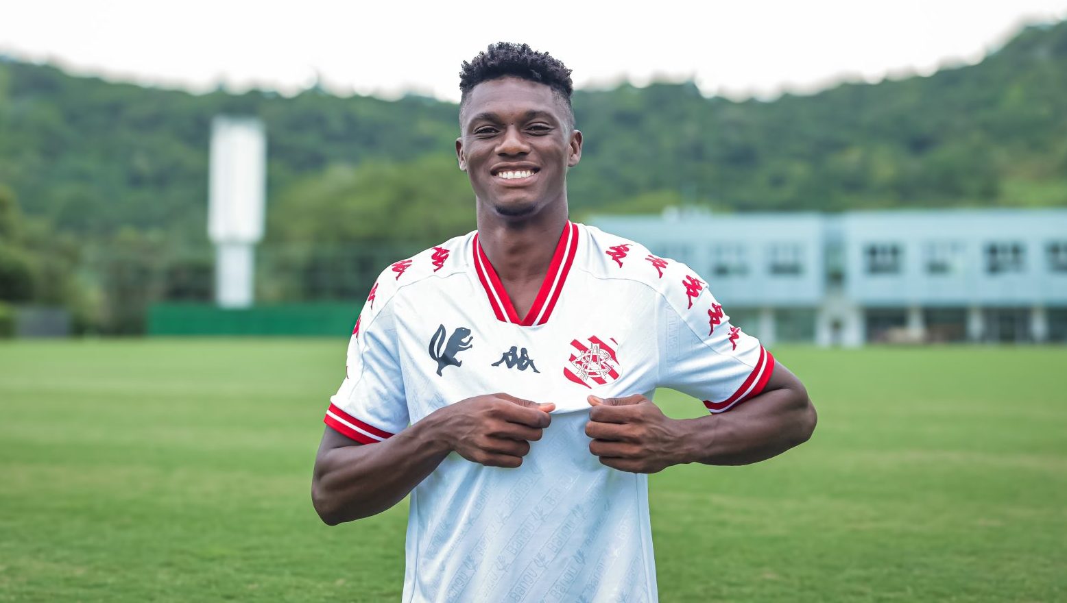 Garrinsha, atacante haitiano do Bangu