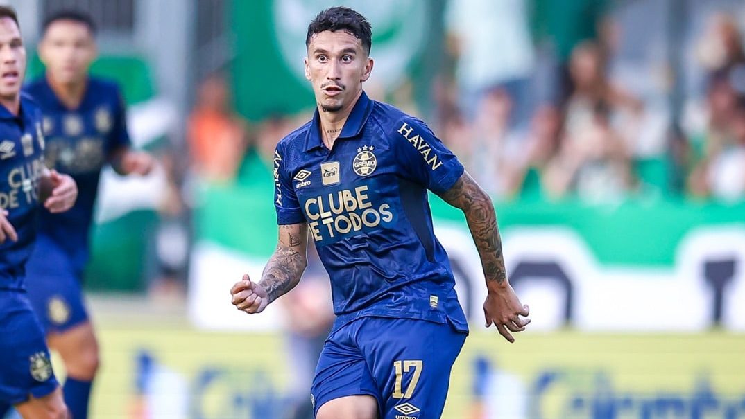 Dodi em ação pelo Grêmio