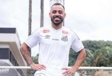 Moisés no Santos