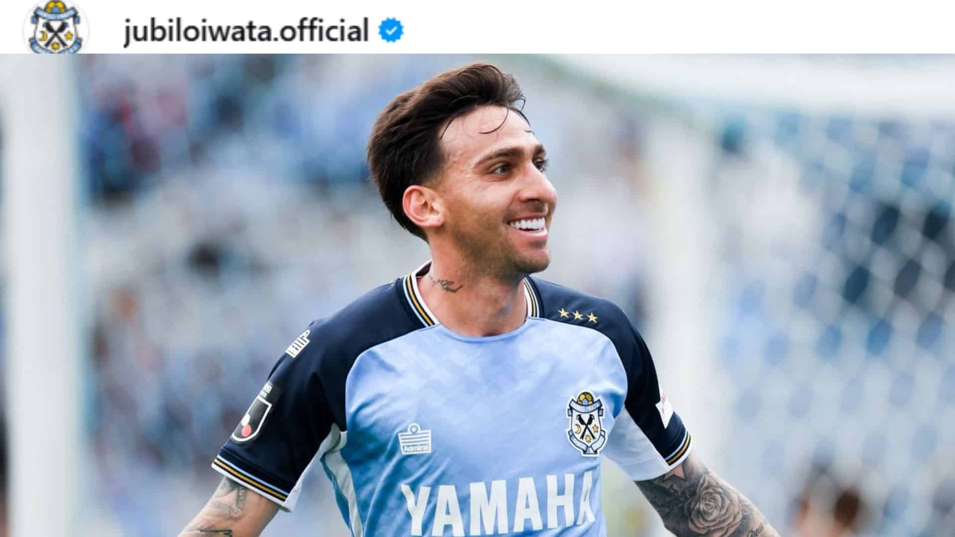 Gustavo Silva em ação pelo Jubilo Iwata, do Japão