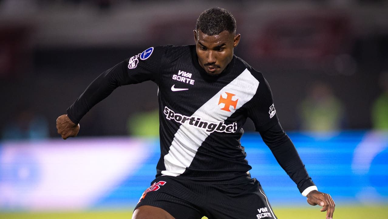 Cuiabano em ação pelo Vasco